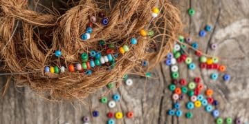 Crea Joyería Artesanal con Chaquira y Alambre: Guía Rápida - Cover Image