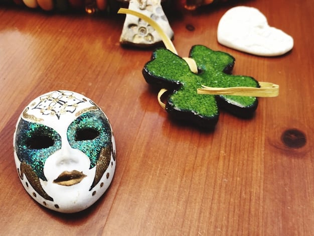 Cómo Elaborar Máscaras de Lucha Libre Mexicana con Fieltro y Lentejuelas